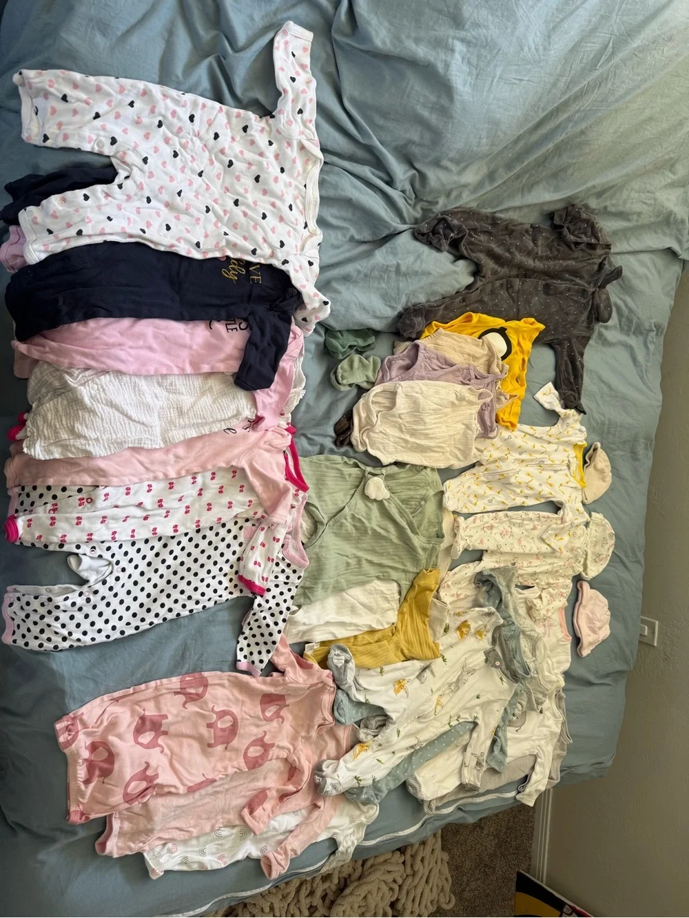 Assorted Baby Girl clothes 33 pieces 0-6 months